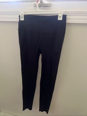 Women’s Black LULULEMON leggings